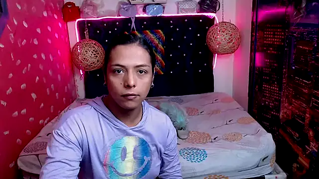 EmilyTsSweet online show from January 2025 01:27:01 PM