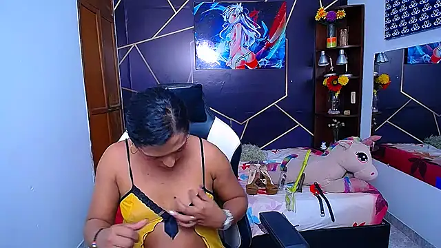 EmilyTsSweet online show from September 2025 01:46:01 PM