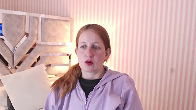 ViioletaMora online show from February 2025 07:42:01 PM