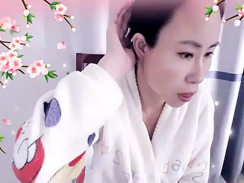 xiaoxuer online show from December 2024 03:52:02 AM