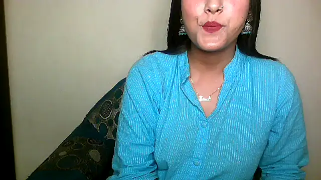 Snapshot of Princess_noorjahan chatting on December 2024 06:31:02 PM Princess noorjahan online show from December 2024 06:31:02 PM