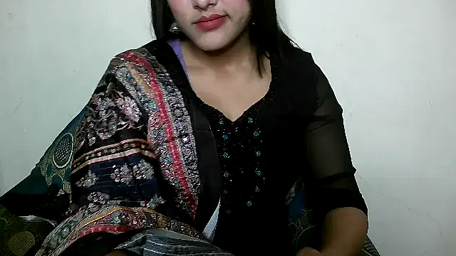 Snapshot of Princess_noorjahan chatting on January 2025 06:41:02 PM Princess noorjahan online show from January 2025 06:41:02 PM
