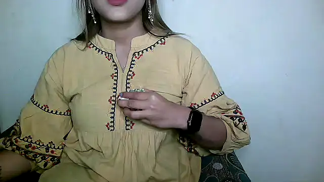 Snapshot of Princess_noorjahan chatting on March 2025 07:10:02 PM Princess noorjahan online show from March 2025 07:10:02 PM