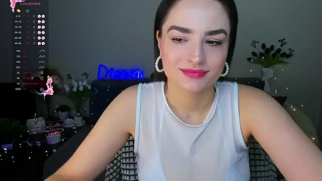 Snapshot of Camilla__one__ chatting on March 2025 01:43:01 AM Camilla one online show from March 2025 01:43:01 AM