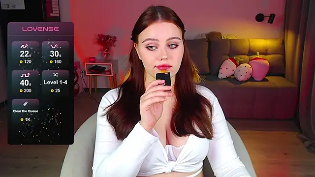Snapshot of sensual_me chatting on December 2024 03:50:02 PM sensual me online show from December 2024 03:50:02 PM