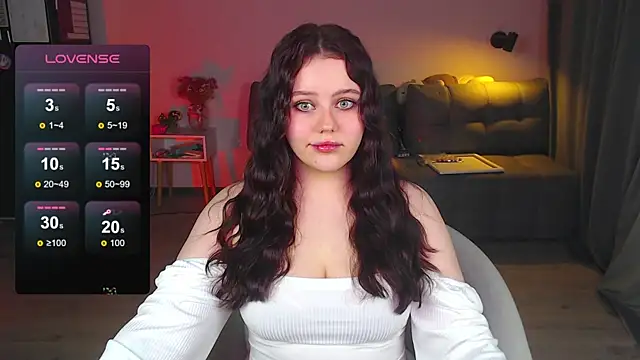 Snapshot of sensual_me chatting on February 2025 05:39:01 PM sensual me online show from February 2025 05:39:01 PM