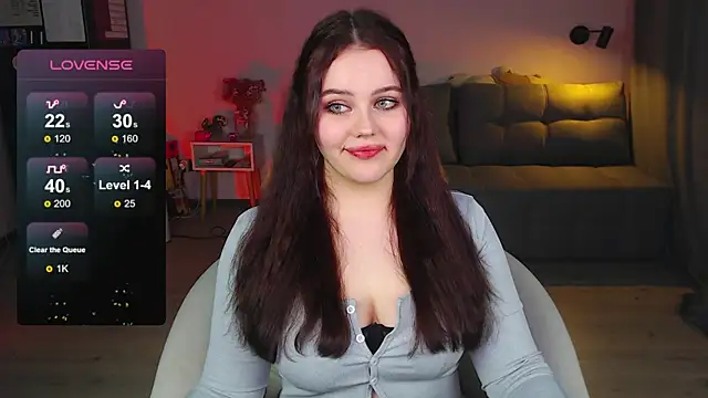 Snapshot of sensual_me chatting on March 2025 05:28:02 PM sensual me online show from March 2025 05:28:02 PM