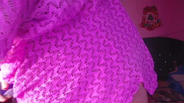 NikkiRous  online show from October 2025 12:50:01 PM