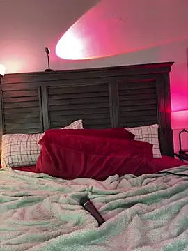 BrattyBae xo online show from March 2025 01:10:01 AM