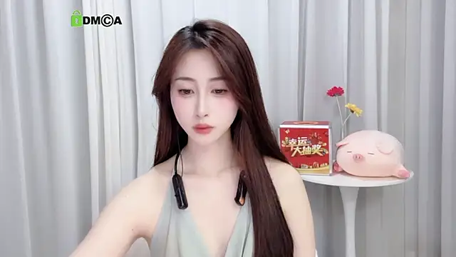 Snapshot of Lan-mei chatting on March 2025 01:18:02 PM Lan-mei online show from March 2025 01:18:02 PM