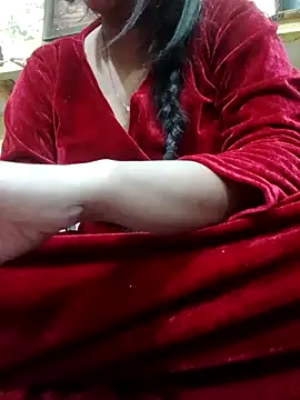 Snapshot of Im_Cute chatting on December 2024 07:37:02 PM Im Cute online show from December 2024 07:37:02 PM