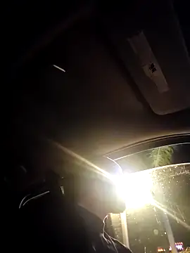 BIGWHITECOCKDOC36 online show from October 2025 07:33:01 AM