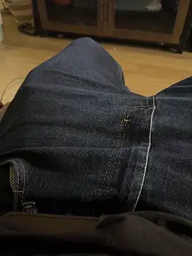 BIGWHITECOCKDOC36 online show from October 2025 09:21:01 AM