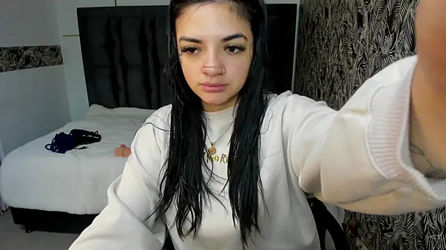 Anhell7 x online show from October 2025 07:30:02 PM