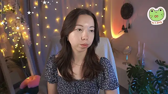 Snapshot of Sarah_Son chatting on September 2025 05:56:01 AM Sarah Son online show from September 2025 05:56:01 AM