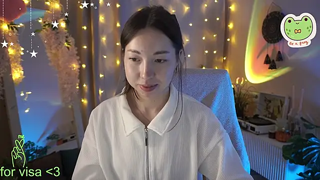 Snapshot of Sarah_Son chatting on October 2025 05:30:02 AM Sarah Son online show from October 2025 05:30:02 AM