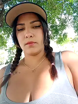 camiysebas21 online show from September 2025 07:52:02 PM