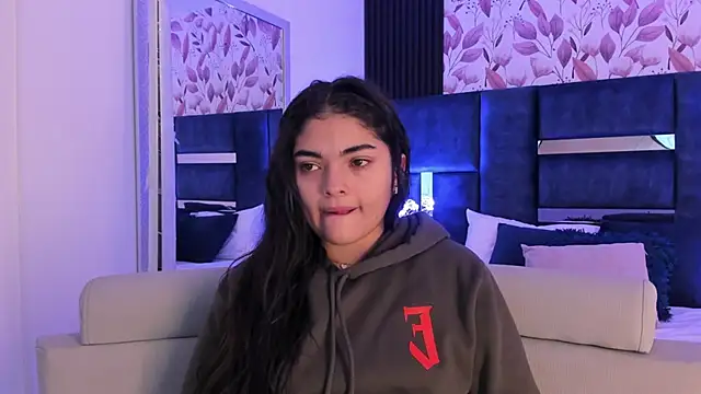 GiselOrtiz online show from January 2025 11:12:02 AM