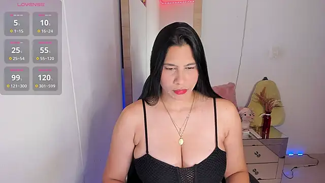 hellensexy online show from October 2025 09:26:02 PM