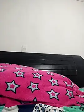 Snapshot of Dirty_Zoe chatting on November 2025 11:13:01 PM Dirty Zoe online show from November 2025 11:13:01 PM