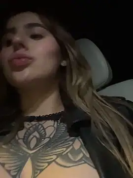 Snapshot of ValerieHilton chatting on January 2025 04:55:02 AM ValerieHilton online show from January 2025 04:55:02 AM