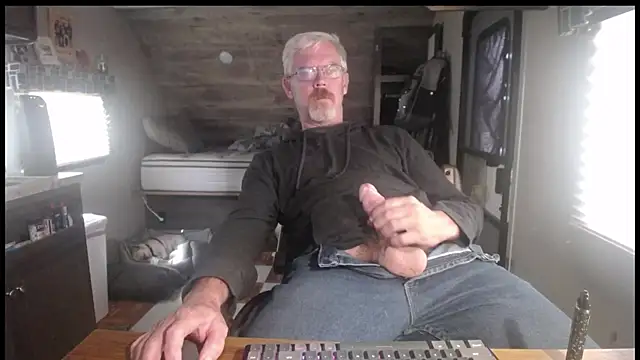 Snapshot of Di9ital069 chatting on November 2025 06:40:02 PM Di9ital069 online show from November 2025 06:40:02 PM