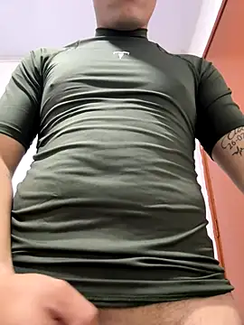 elpollo17 online show from November 2025 06:35:02 AM