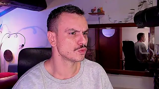 Snapshot of cek_186 chatting on October 2025 05:08:01 PM cek 186 online show from October 2025 05:08:01 PM