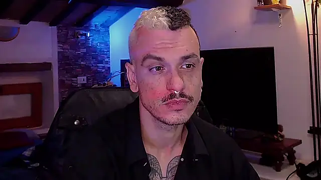 Snapshot of cek_186 chatting on October 2025 07:03:02 PM cek 186 online show from October 2025 07:03:02 PM