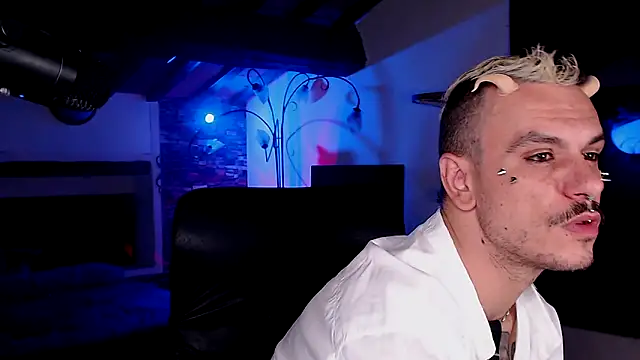 Snapshot of cek_186 chatting on October 2025 09:16:02 PM cek 186 online show from October 2025 09:16:02 PM