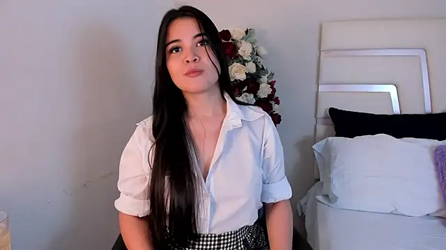 CamilaSofiia online show from January 2025 07:58:02 PM