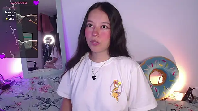 Snapshot of Lexie_Thompson10 chatting on October 2025 05:40:02 PM Lexie Thompson10 online show from October 2025 05:40:02 PM