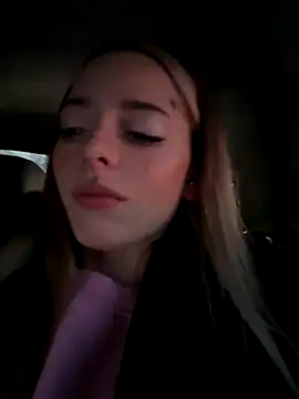 LoraaDoll online show from October 2025 02:51:02 PM