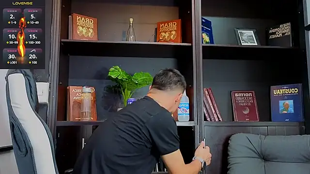 EdwardRoss  online show from September 2025 08:36:01 PM