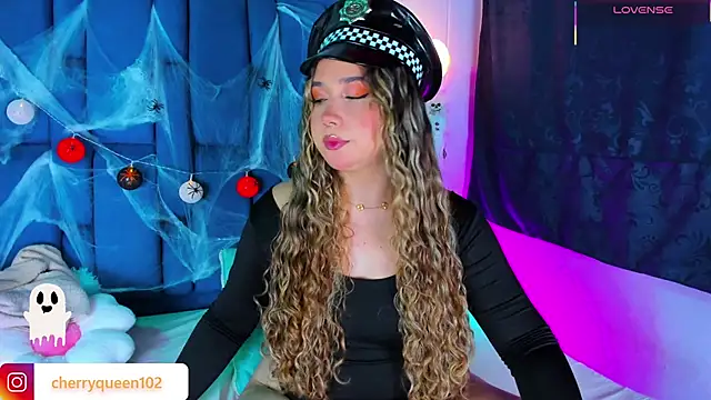 Snapshot of Cherryyquen chatting on October 2025 08:19:01 PM Cherryyquen online show from October 2025 08:19:01 PM