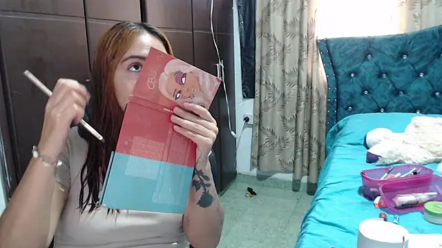 Snapshot of Kate_lorens9 chatting on October 2025 01:55:02 PM Kate lorens9 online show from October 2025 01:55:02 PM