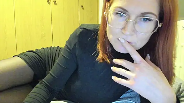 Sheandhim23 online show from January 2025 04:16:02 PM