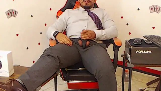 KalethBigDick online show from January 2025 04:32:02 PM
