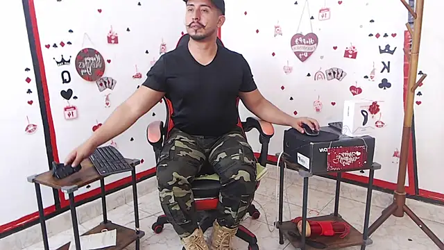 KalethBigDick online show from February 2025 03:51:01 AM