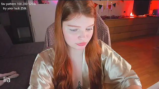 Snapshot of lil_lia chatting on January 2025 05:51:01 AM lil lia online show from January 2025 05:51:01 AM