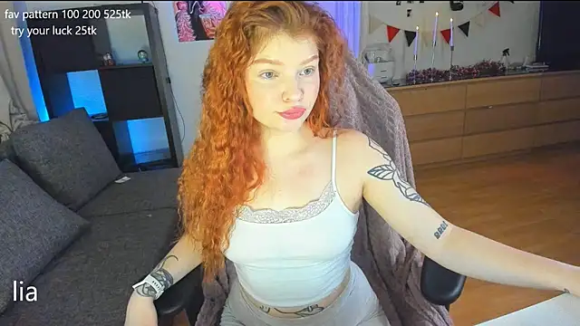 Snapshot of lil_lia chatting on January 2025 01:36:01 PM lil lia online show from January 2025 01:36:01 PM