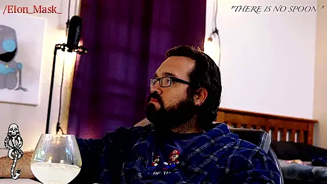 Snapshot of Seraph_De_La_Luna chatting on December 2024 06:49:02 AM Seraph De La Luna online show from December 2024 06:49:02 AM