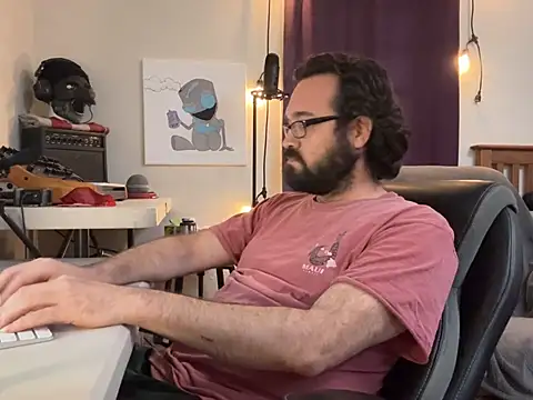 Snapshot of Seraph_De_La_Luna chatting on December 2024 02:29:02 AM Seraph De La Luna online show from December 2024 02:29:02 AM