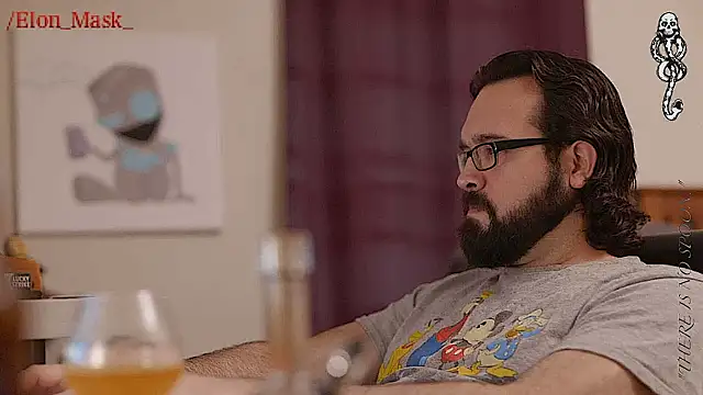 Snapshot of Seraph_De_La_Luna chatting on January 2025 07:00:01 AM Seraph De La Luna online show from January 2025 07:00:01 AM