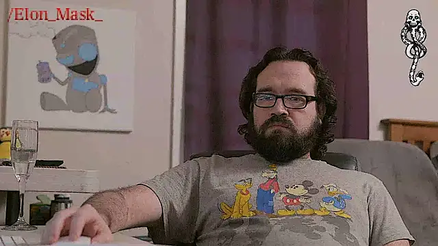 Snapshot of Seraph_De_La_Luna chatting on February 2025 06:19:02 PM Seraph De La Luna online show from February 2025 06:19:02 PM