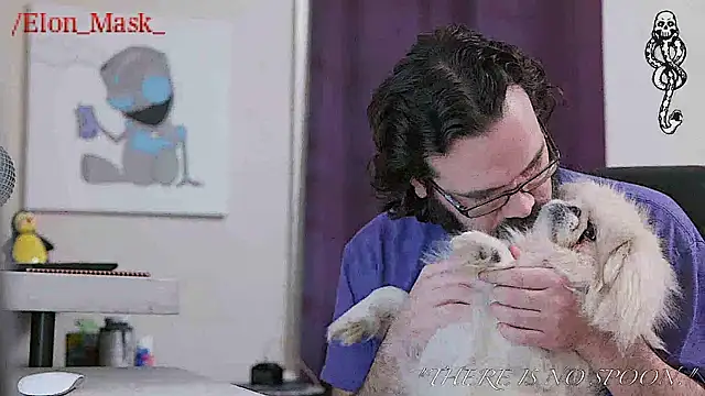 Snapshot of Seraph_De_La_Luna chatting on February 2025 12:33:01 PM Seraph De La Luna online show from February 2025 12:33:01 PM