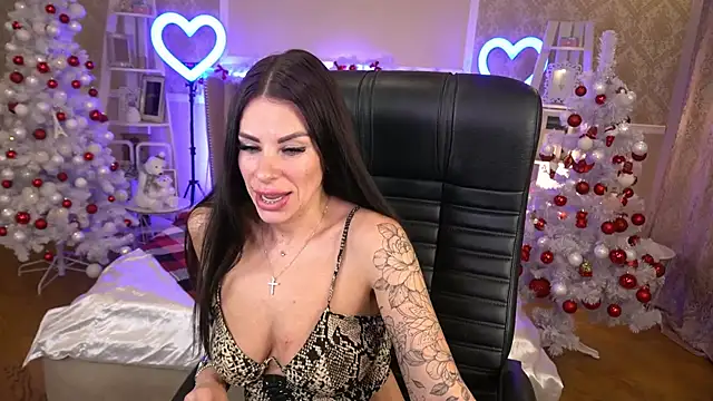 IsabellaFoxyy online show from December 2024 04:58:01 PM