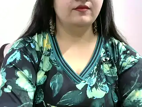 Shruti 139 online show from December 2024 06:42:01 PM