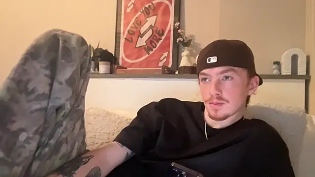 younghungginger online show from February 2025 02:12:02 AM