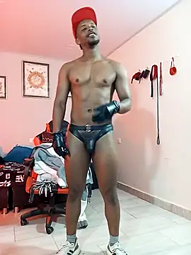 AlejoKhalifa  online show from October 2025 10:49:01 AM